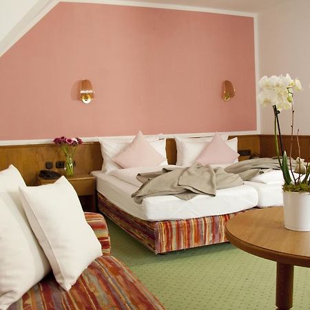 Stadthotel Erding Bagian luar foto